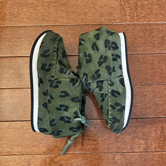 Akid Cheetah Print unisex Toddler shoes - Picture 4 of 4